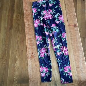 Leggings deep purple and pink flowers